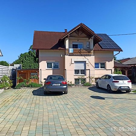 Vagon - Studio - Near Btc, Ljubljana 아파트 외부 사진